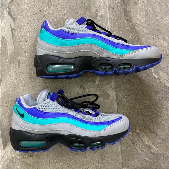 Nike Air Max 95 Wolf Grey Grape Men’s Size 5 - Picture 5 of 9